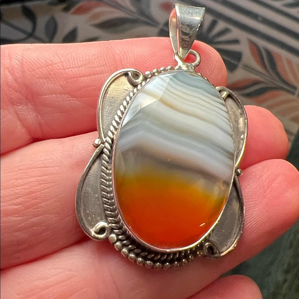 Southwestern JBH Signed Sterling Silver Faceted Banded Agate Necklace Pendant - Picture 2 of 6